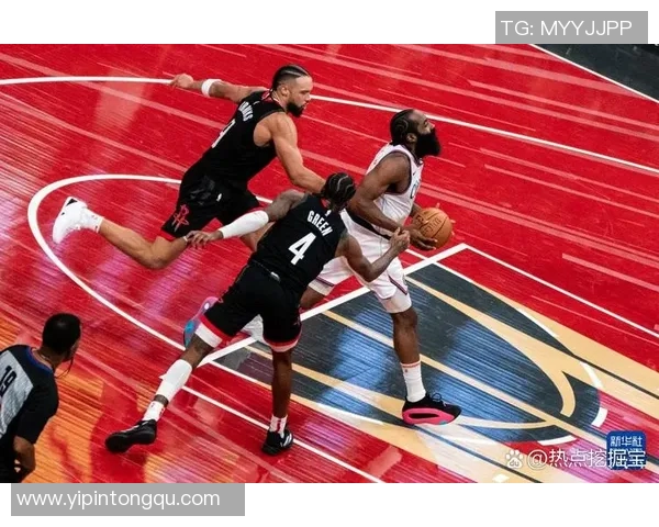 火箭队逆转快船精彩对决展现惊人逆袭实力与团队默契